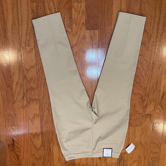 Charter Club Tummy Control Pants Size 8 Khaki NWT Slim Leg Ankle - Picture 12 of 12